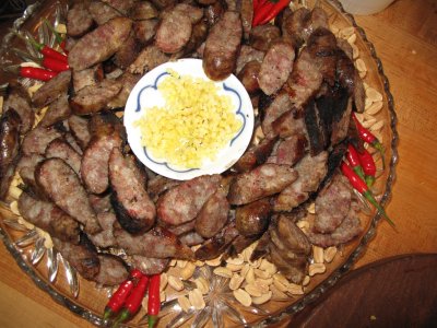 Northeastern-Style Charcoal-Grilled Soured Pork Sausage (Saigkrawk Naem)