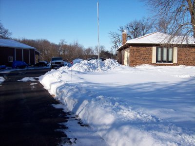 February 06, 14 snow shoveling 08.JPG