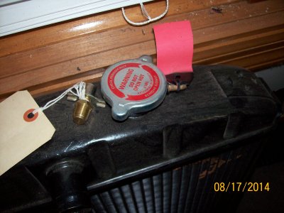 4lb. Pressure Cap-US Radiator 1950 Repro 01.JPG
