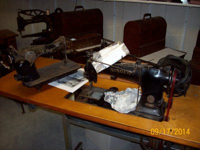 Singer row 02.JPG