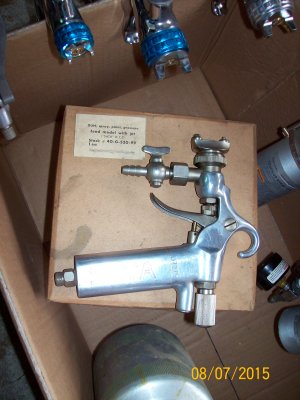 SATA 1.5 pressure feed paint gun 01.JPG