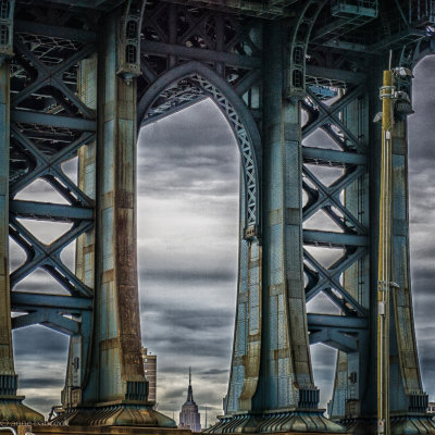 under the manhatten bridge.jpg