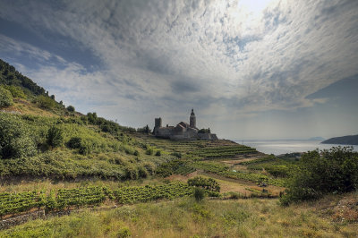 Benedictine monastery of St. Nicholas - Vis (IMG_3168_69_70_tonemapped1m.jpg)