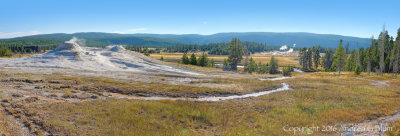 Lion Geyser Scene