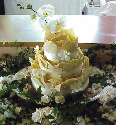 Carries wedding cake.jpg