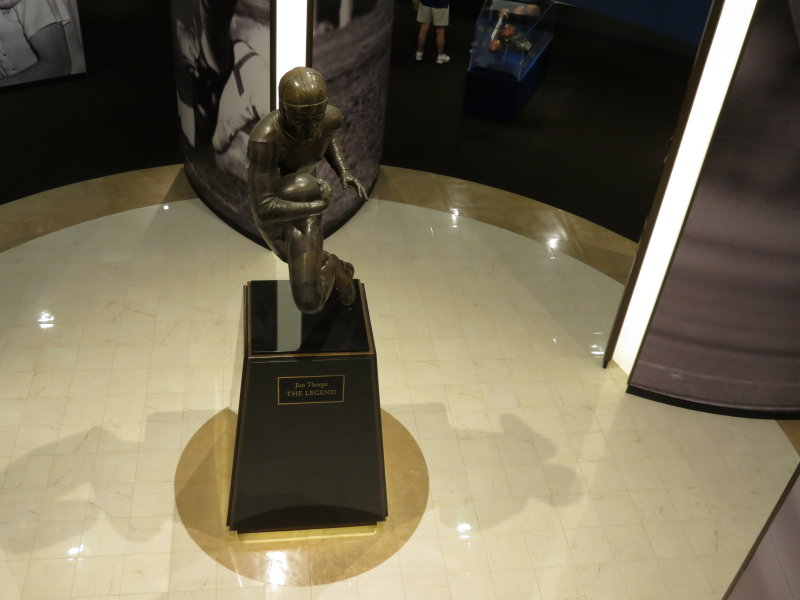 Jim Thorpe Statue