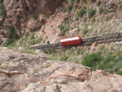 2006_0607Gorge_River0149.JPG