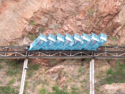 2006_0607Gorge_River0155.JPG