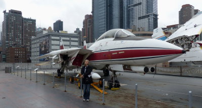 NY. USS Intrepid, Museum