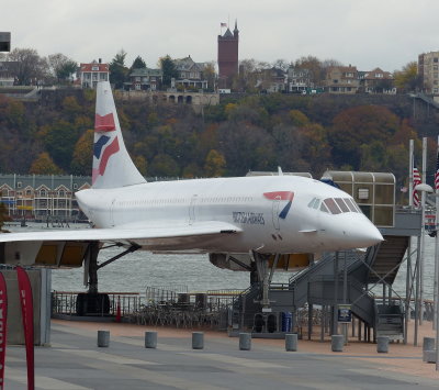 NY. Concorde, USS Intrepid Museum