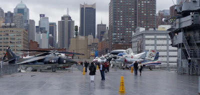 NY. USS Intrepid, Museum