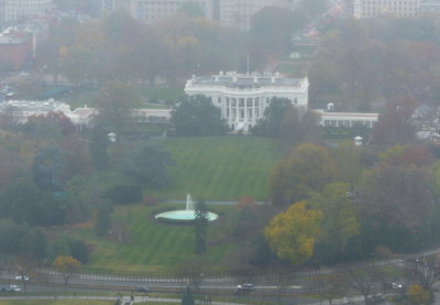 WAS. The White House from the Washington Monument