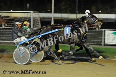 Koers 2. Blackpearl Trans R1.jpg