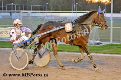 Koers 7. Blusing Renka3.jpg