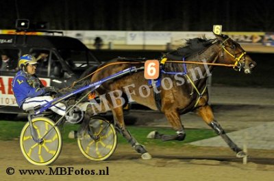 Koers 3. Dame Alki.jpg