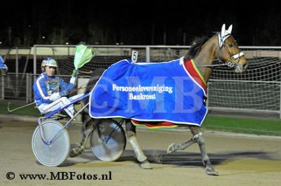 Koers 7. Zazou Enzelens6.jpg