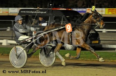 Koers 3. Ferrari Boshoeve.jpg