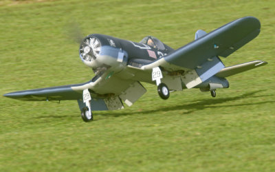 Justin landing Jonno's FU Corsair and gives us an even better view of those flaps. Part 3 IMG_9548