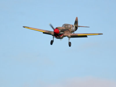 Damian's Curtiss P40 Warhawk comes in to land IMG_0139