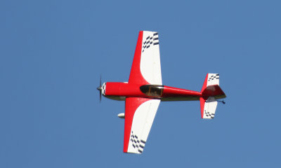 Darryll trying to emulate the aerobatics of Lens Cub, 0T8A6831