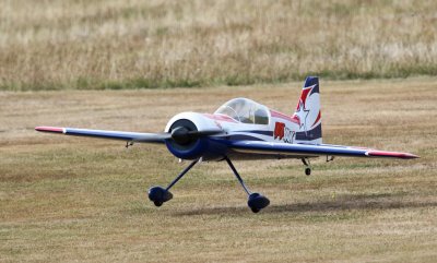 James Farrow lands his Yak 54,0T8A7269.jpg