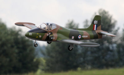 Rene Redmond's BAC Strikemaster comes in, 0T8A7777.jpg