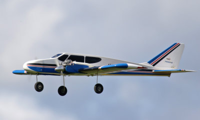 Steve maidening the Twinstar, 0T8A4171.jpg