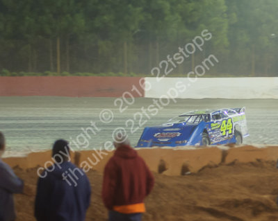 Super Late Model Feature