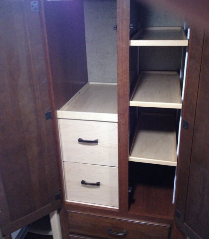 New drawers in the wardrobe