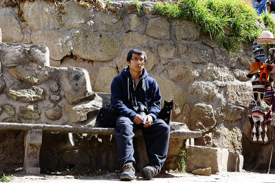 Resting on the hill to Saqsayhuaman.Cuzco