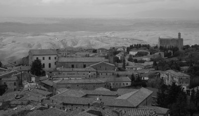a view of Volterra from the tower of Palace of Priori.jpg