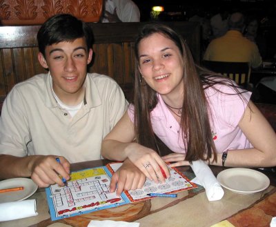 landon n miriam at carrabbas.JPG