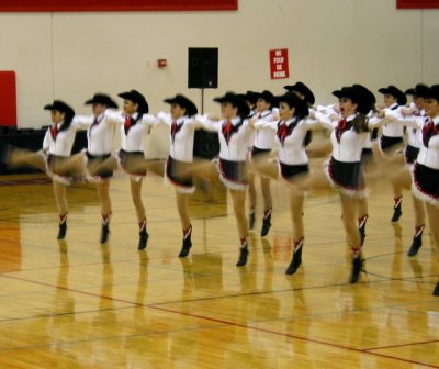 v-dore kick 8.jpg