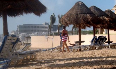 beth at hilton beach.JPG