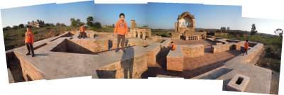 Rahil at Gwalior Ruins (30 Jan 2015)