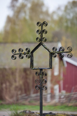 Cross