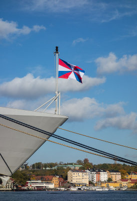 Dutch ships on visit