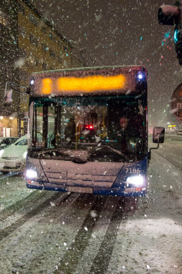 Anonymous bus