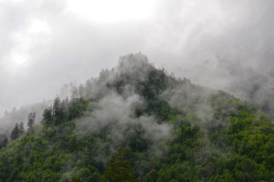 Why its called Smoky Mountains N.P.