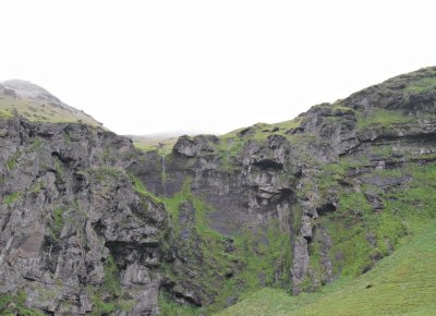 Drangshlid-cliff-3.jpg