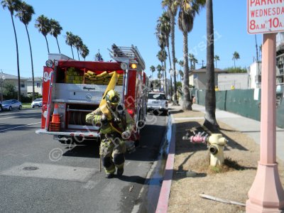 Redondo Beach FD Drill 9941     809 S Catalina     8-26-14.JPG