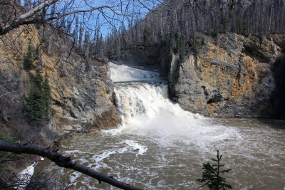 Smith River Falls