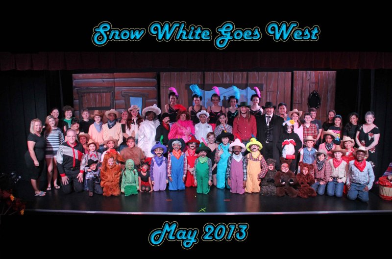 Snow White Goes West cast.jpg