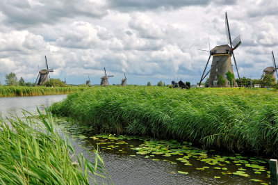 Holland 25 Kinderdijk  MRC@2012.jpg