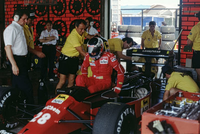 GP Brasile 15 - Withdrawal after first lap crash with Ayrton Senna MRC@1989.jpg