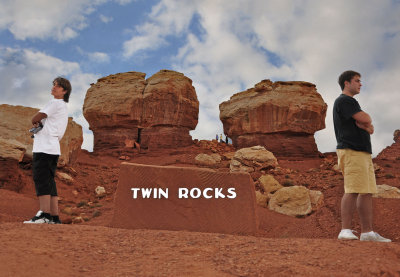 29 Utah Capitol Reef Twin Rocks MRC@2009.jpg