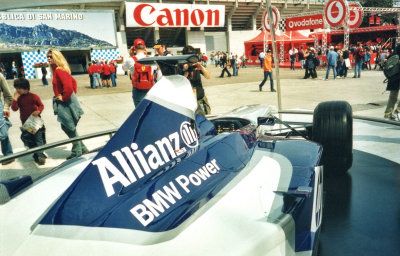 15 Williams FW24 - MRC@2004.jpg