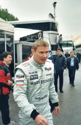 51 Mika Hakkinen - MRC@2004.jpg