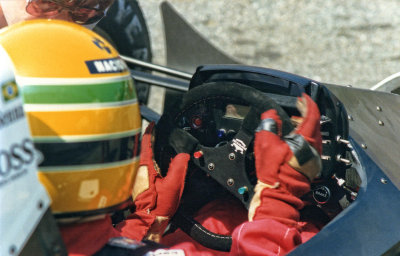 104 Ayrton Senna - MRC@1988.jpg