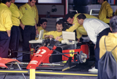 129 Ferrari 640 - MRC@1988.jpg